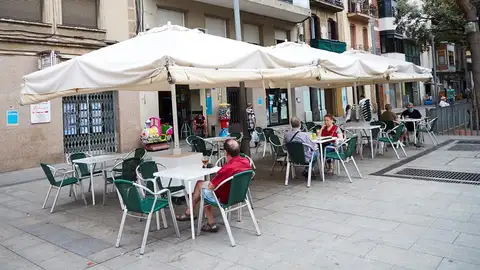 Los rebrotes de coronavirus continúan en Cataluña Los rebrotes de coronavirus continúan en Cataluña