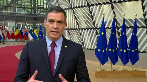 Pedro Sánchez avisa de que los líderes europeos están "obligados" a un acuerdo sobre el fondo de reconstrucción tras el coronavirus Pedro Sánchez avisa de que los líderes europeos están "obligados" a un acuerdo sobre el fondo de reconstrucción tras el coronavirus