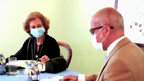 Doña Sofía en un acto de su fundación Doña Sofía en un acto de su fundación