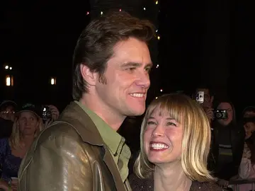 Jim Carrey junto a Renée Zellweger en el año 2000 Jim Carrey junto a Renée Zellweger en el año 2000