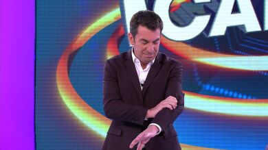 Arturo Valls revela la horrible pesadilla que ha tenido con los concursantes de ‘¡Ahora caigo!’