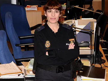 Neus Sanz es Rita Peláez en 'Los hombres de Paco' Neus Sanz es Rita Peláez en 'Los hombres de Paco'