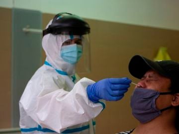 LaSexta Noticias Fin de Semana (18-07-20) Cataluña registra 1.226 contagios en las últimas 24 horas con tres nuevos fallecimientos
