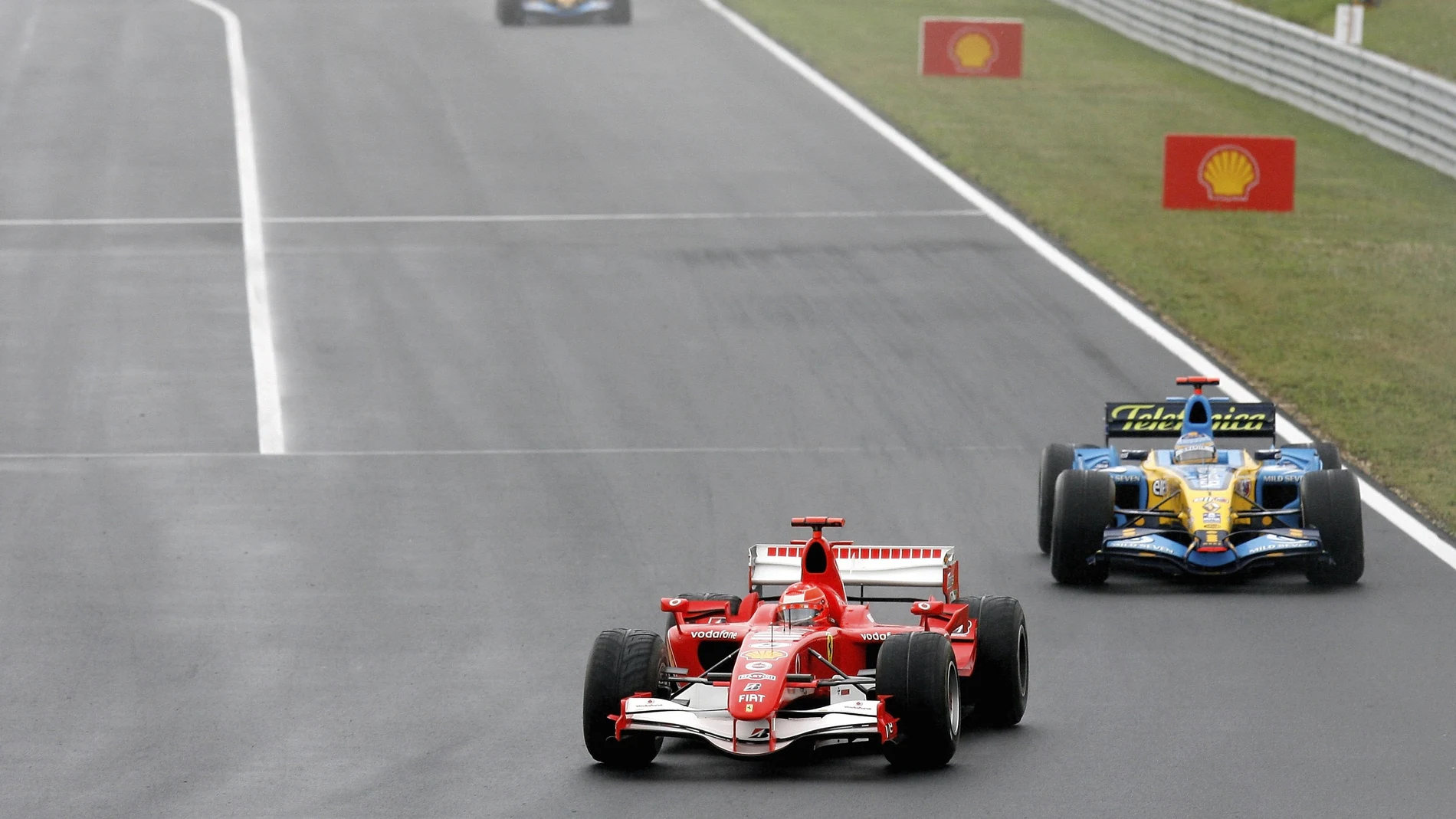 La Fórmula 1 recuerda el mítico adelantamiento de Fernando Alonso a Michael Schumacher en Hungría La Fórmula 1 recuerda el mítico adelantamiento de Fernando Alonso a Michael Schumacher en Hungría