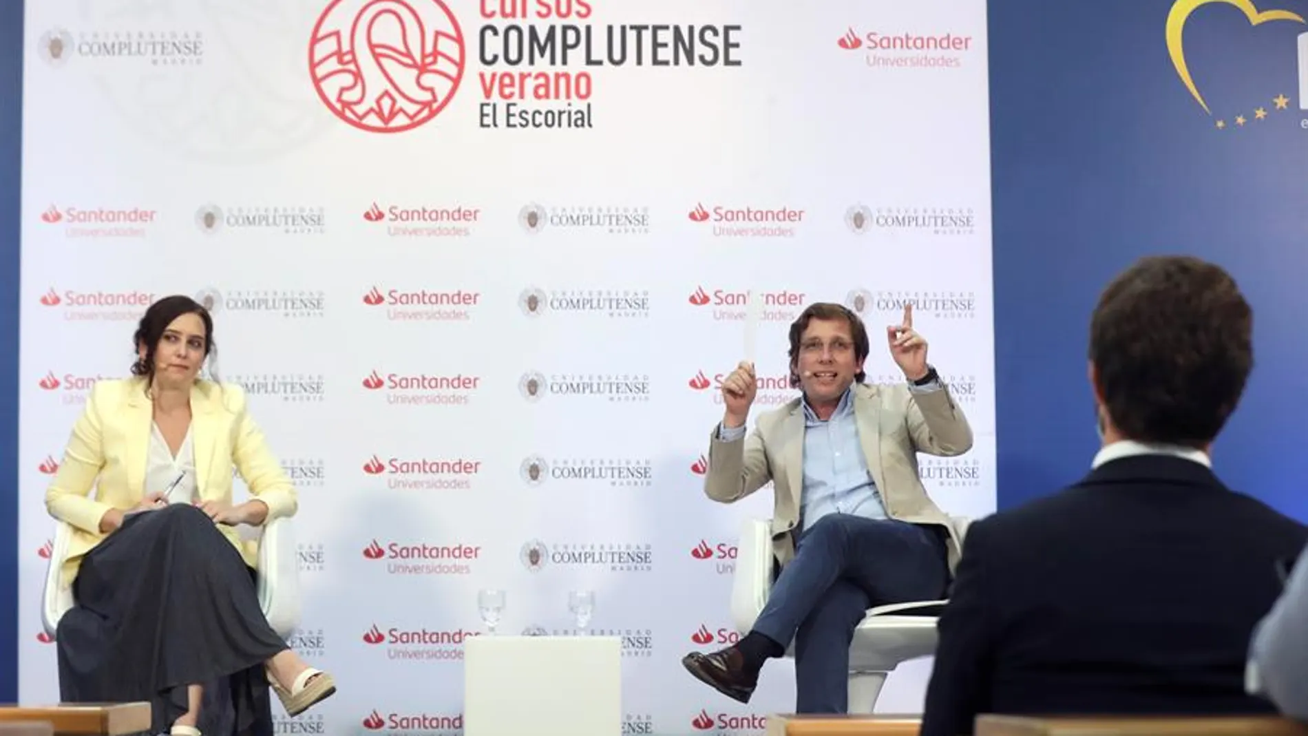 Isabel Díaz Ayuso y José Luis Martínez-Almeida Isabel Díaz Ayuso y José Luis Martínez-Almeida