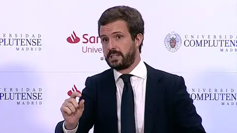 Pablo Casado sobre Pedro Sánchez y el fondo de recuperación europeo: "Ha llegado sin los deberes hechos a la negociación" Pablo Casado sobre Pedro Sánchez y el fondo de recuperación europeo: "Ha llegado sin los deberes hechos a la negociación"