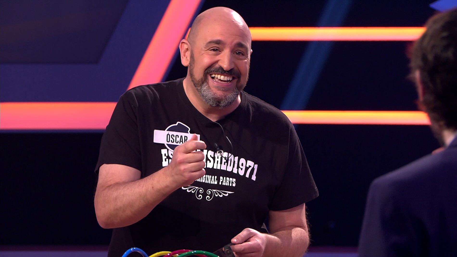 La historia rural de &Oacute;scar, de 'Los dispersos', que le dej&oacute; en rid&iacute;culo: "Pens&aacute;bamos que era un toro embistiendo"