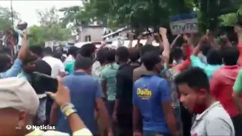 Disturbios en la India tras el secuestro y la violación en grupo de una joven de 17 años Disturbios en la India tras el secuestro y la violación en grupo de una joven de 17 años