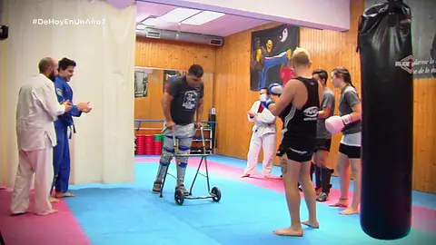 Paqui, mujer de Simón: “El día más emocionante de mi vida fue cuando le vi de pie” Paqui, mujer de Simón: “El día más emocionante de mi vida fue cuando le vi de pie”