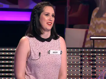 Mery, amante del mundo japonés, canta un pequeño fragmento en Japón Mery, amante del mundo japonés, canta un pequeño fragmento en Japón