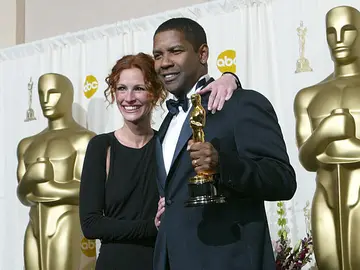 Julia Roberts y Denzel Washington en 2002 Julia Roberts y Denzel Washington en 2002
