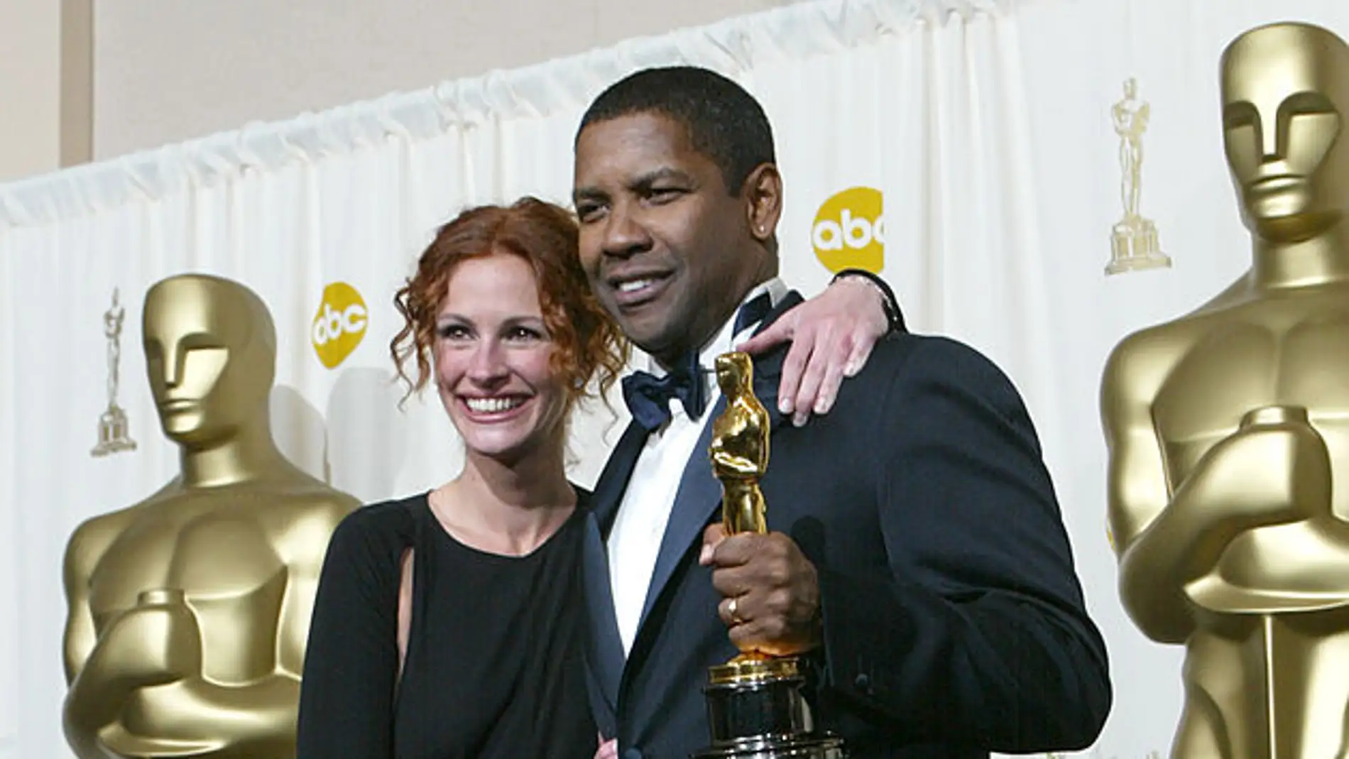 Julia Roberts y Denzel Washington en 2002