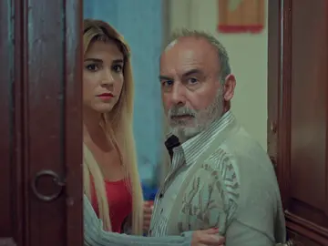 Bahar se mete en problemas por descubrir a Ceyda Bahar se mete en problemas por descubrir a Ceyda