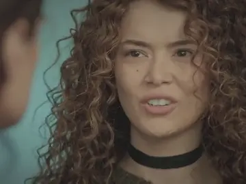 Sirin: "Ese marido tuyo era un acosador", el martes a las 22:45 nuevo capítulo de 'Mujer' Sirin: "Ese marido tuyo era un acosador", el martes a las 22:45 nuevo capítulo de 'Mujer'