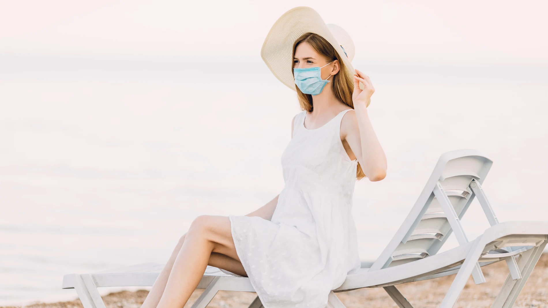 Ir a la playa con mascarilla Ir a la playa con mascarilla