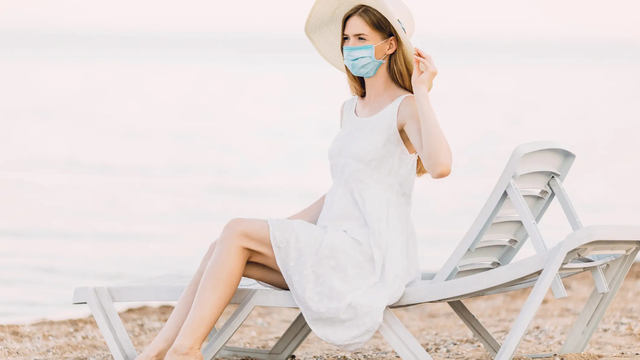Ir a la playa con mascarilla
