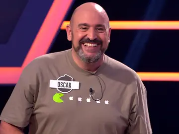El entretenido episodio de sonambulismo de Óscar, de 'Los dispersos': "Me lo contaron, yo no sé qué pasó" El entretenido episodio de sonambulismo de Óscar, de 'Los dispersos': "Me lo contaron, yo no sé qué pasó"