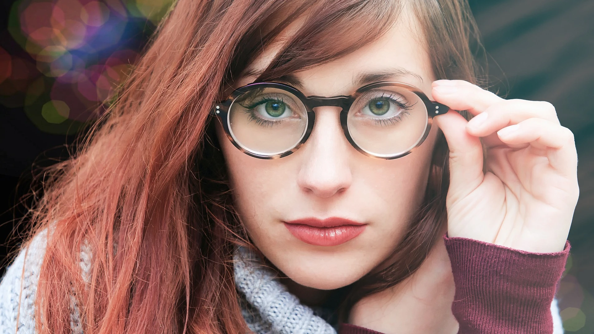 Mujer con gafas