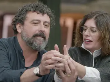 Paco Tous revela cómo les enseñaron a disparar en 'Los hombres de Paco' Paco Tous revela cómo les enseñaron a disparar en 'Los hombres de Paco'