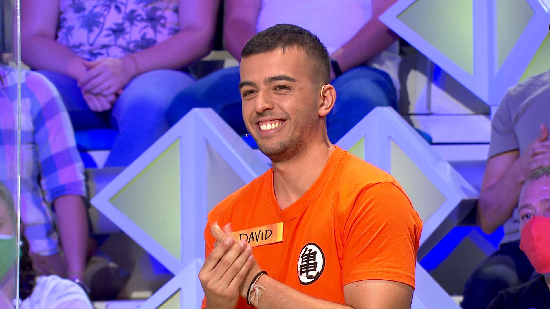 La liada de David en &lsquo;La ruleta de la suerte&rsquo; en un panel casi resuelto: &ldquo;Te has lanzado a la piscina y te has metido un casta&ntilde;azo