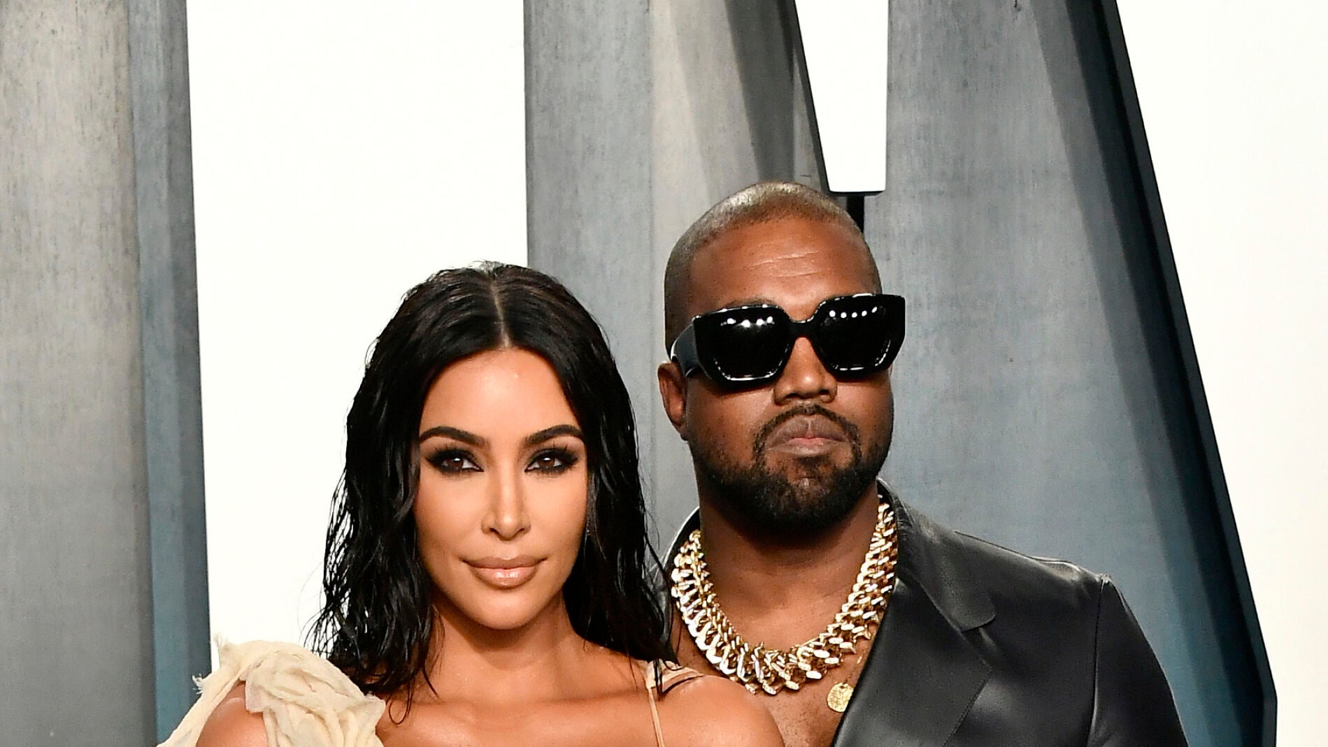 Kanye West carga contra Kim Kardashian y Kris Jenner