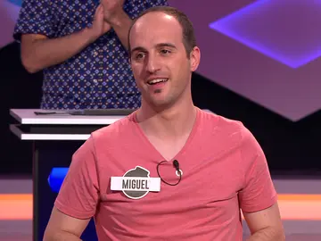 La pericia de Miguel, del equipo ‘Resspetec’, imitando a Manel Fuentes, Juanra Bonet o Pedro Sánchez La pericia de Miguel, del equipo ‘Resspetec’, imitando a Manel Fuentes, Juanra Bonet o Pedro Sánchez