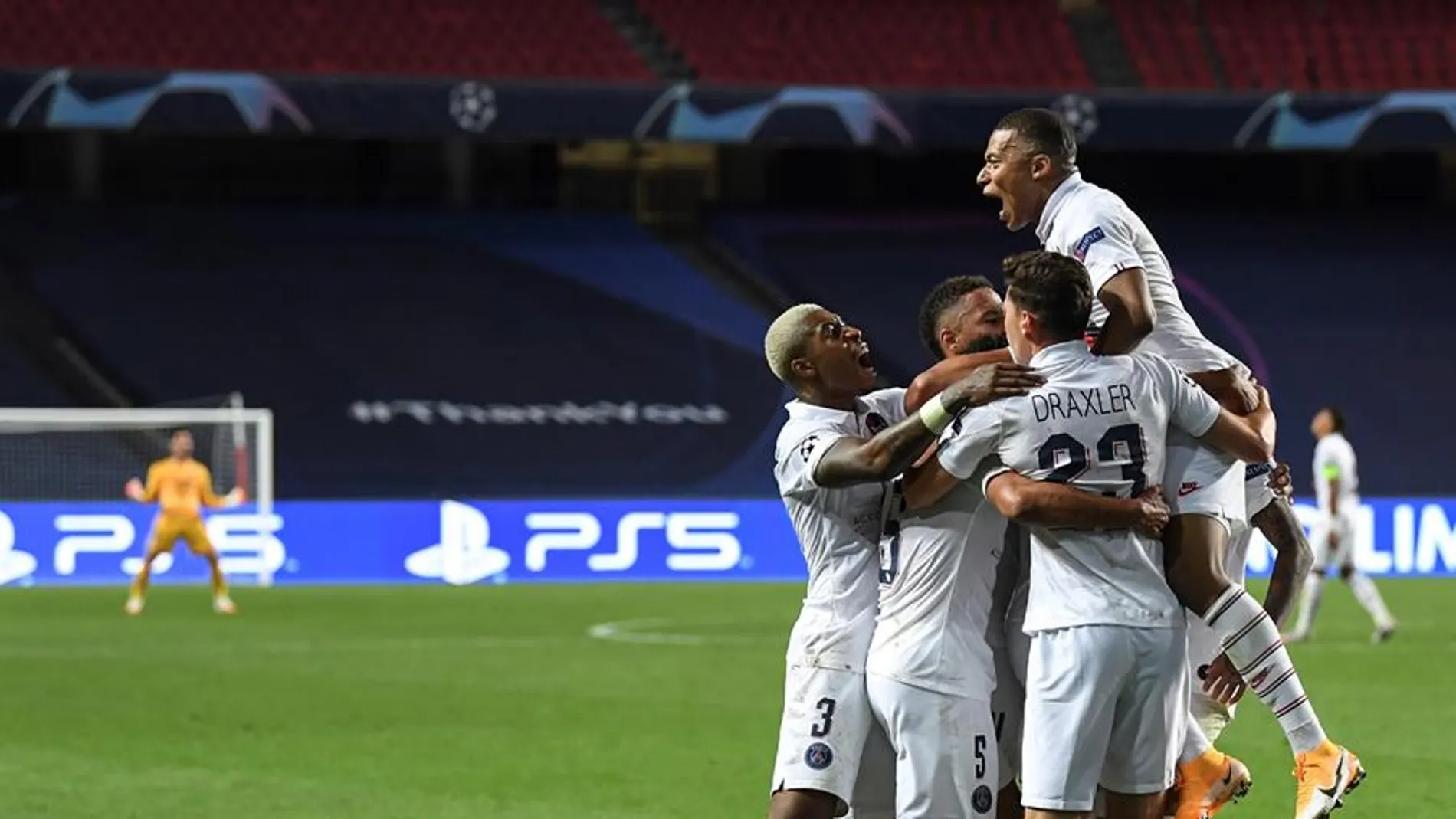 1-2. El PSG se clasifica para semifinales tras remontar al Atalanta en el descuento 1-2. El PSG se clasifica para semifinales tras remontar al Atalanta en el descuento