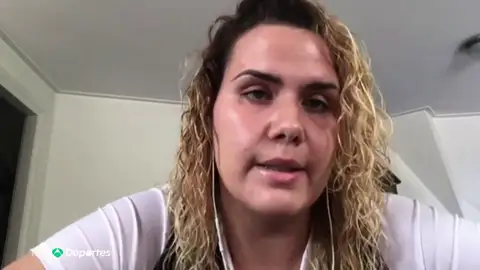 Los comentarios sexistas, insultos y agresiones del entrenador del Clarinos a sus jugadoras: "Chúpame los huevos" Los comentarios sexistas, insultos y agresiones del entrenador del Clarinos a sus jugadoras: "Chúpame los huevos"