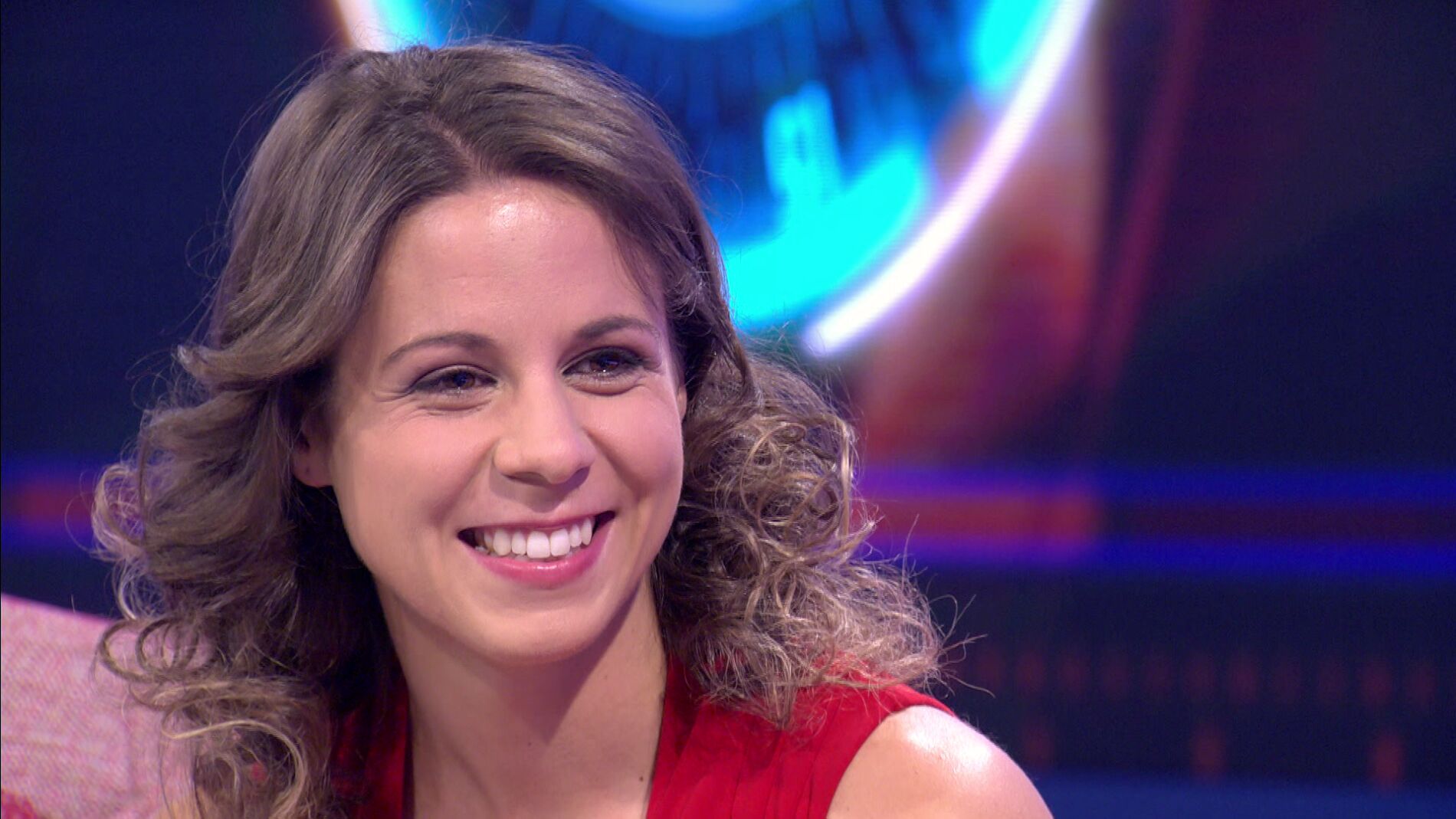 Almudena ya est&aacute; con un pie dentro del cuerpo de bomberos