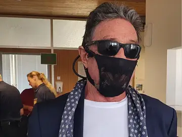 Detienen a John McAfee, fundador del famoso antivirus, por usar un tanga como mascarilla contra el coronavirus Detienen a John McAfee, fundador del famoso antivirus, por usar un tanga como mascarilla contra el coronavirus