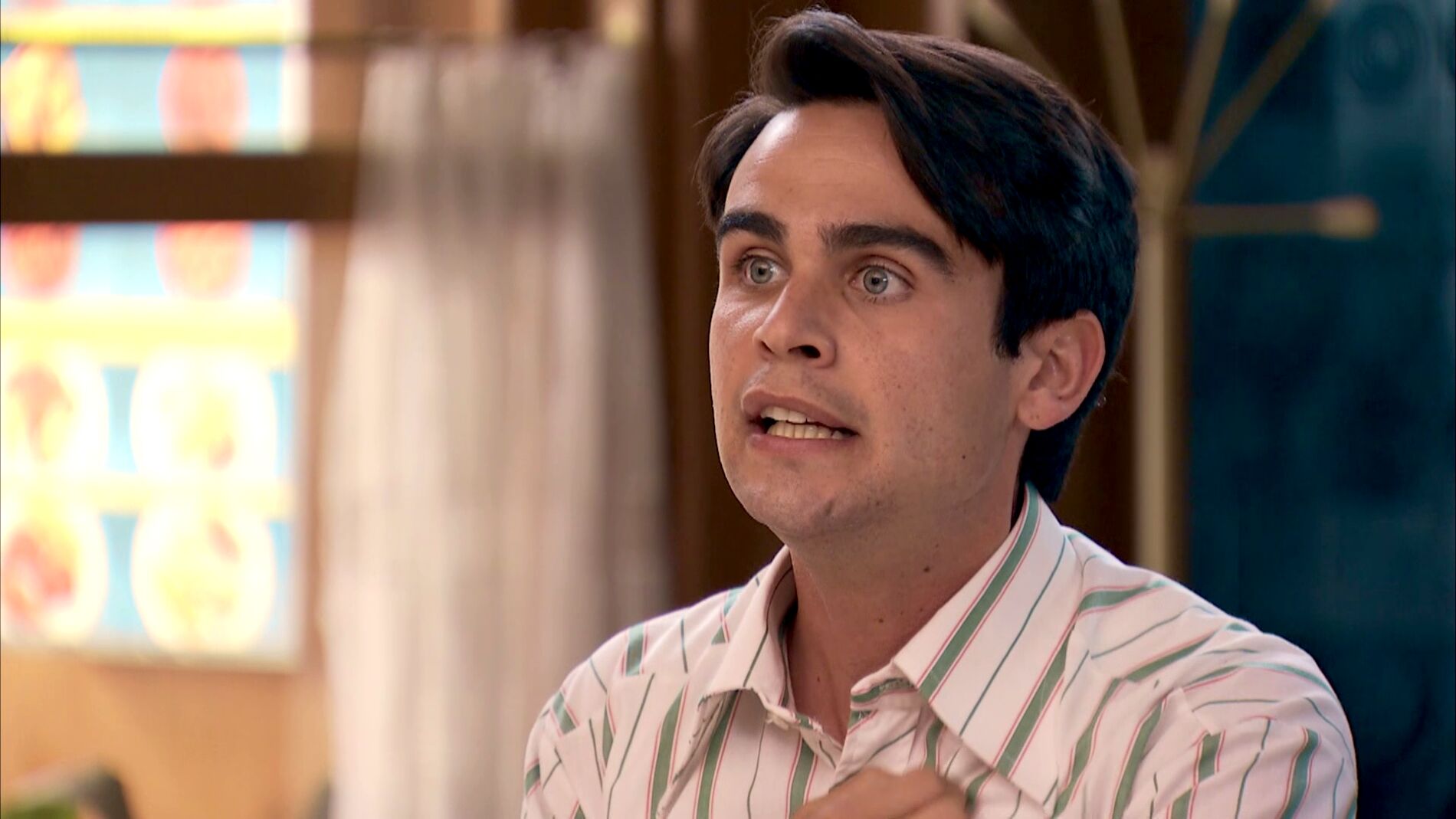 Mateo confiesa de d&oacute;nde procede el dinero que quiere prestarle a Luisita y Amelia