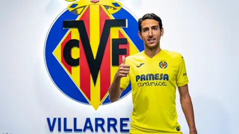 Dani Parejo y Coquelin dejan el Valencia y fichan por el Villarreal Dani Parejo y Coquelin dejan el Valencia y fichan por el Villarreal
