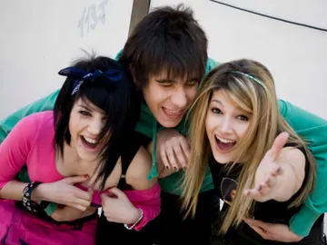Paula, Fer y Ruth en 'Física o Química' Paula, Fer y Ruth en 'Física o Química'