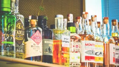 Doce casos positivos por coronavirus asociados a un botellón de adolescentes en Vistabella, Castellón