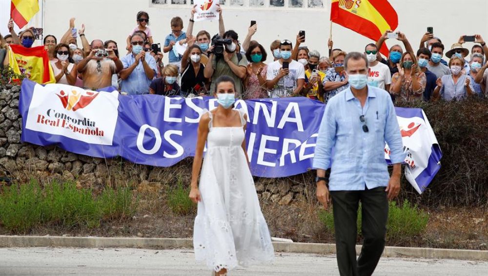 Los Reyes visitan Menorca