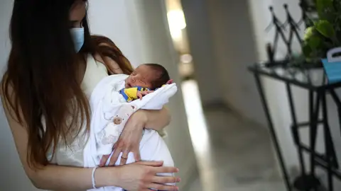 Nace un bebé durante la explosión en Beirut Nace un bebé durante la explosión en Beirut