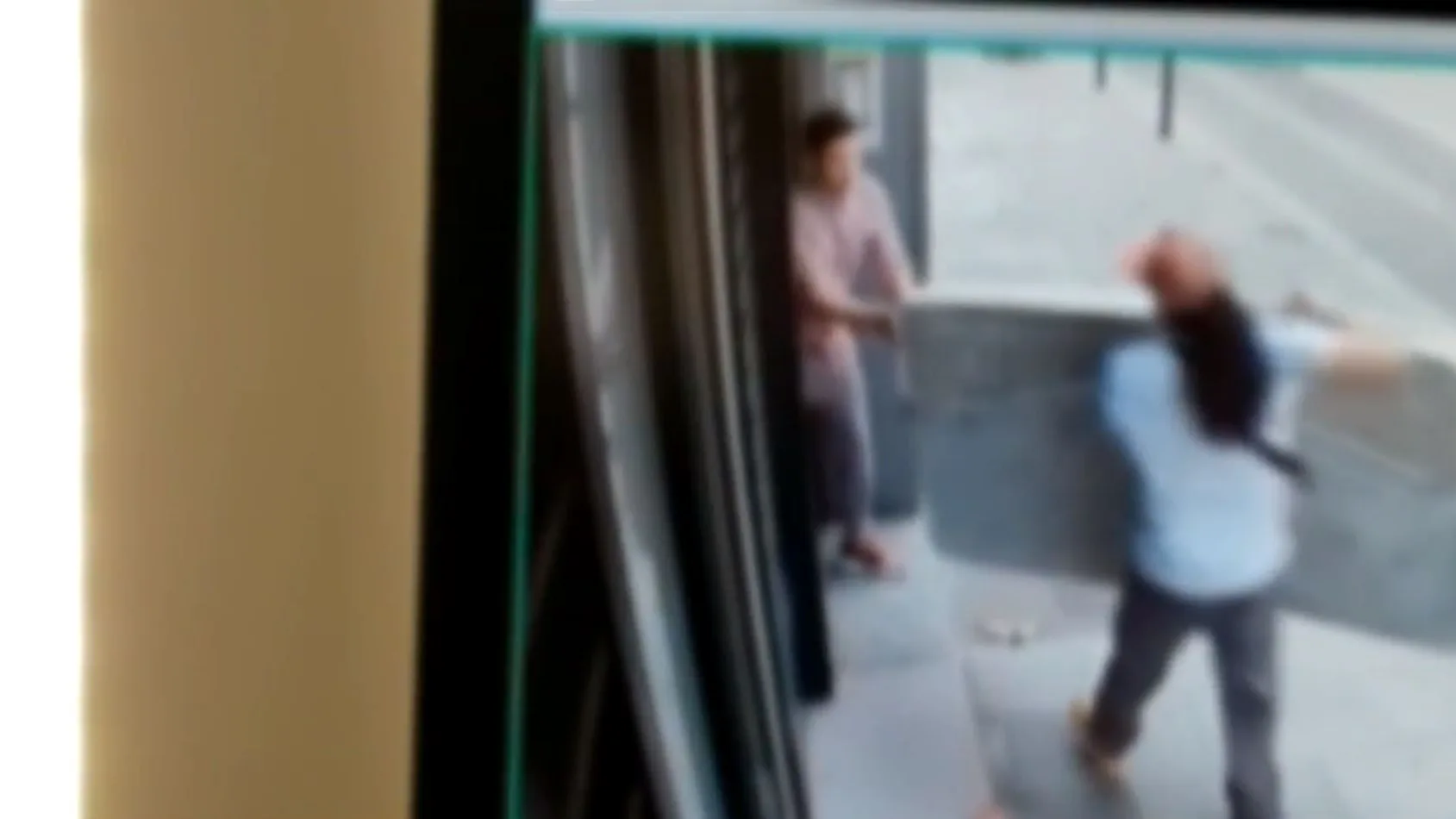 La lucha de Gemma por recuperar la casa de su madre tras dos meses okupada: "Mi madre vive de este alquiler" La lucha de Gemma por recuperar la casa de su madre tras dos meses okupada: "Mi madre vive de este alquiler"