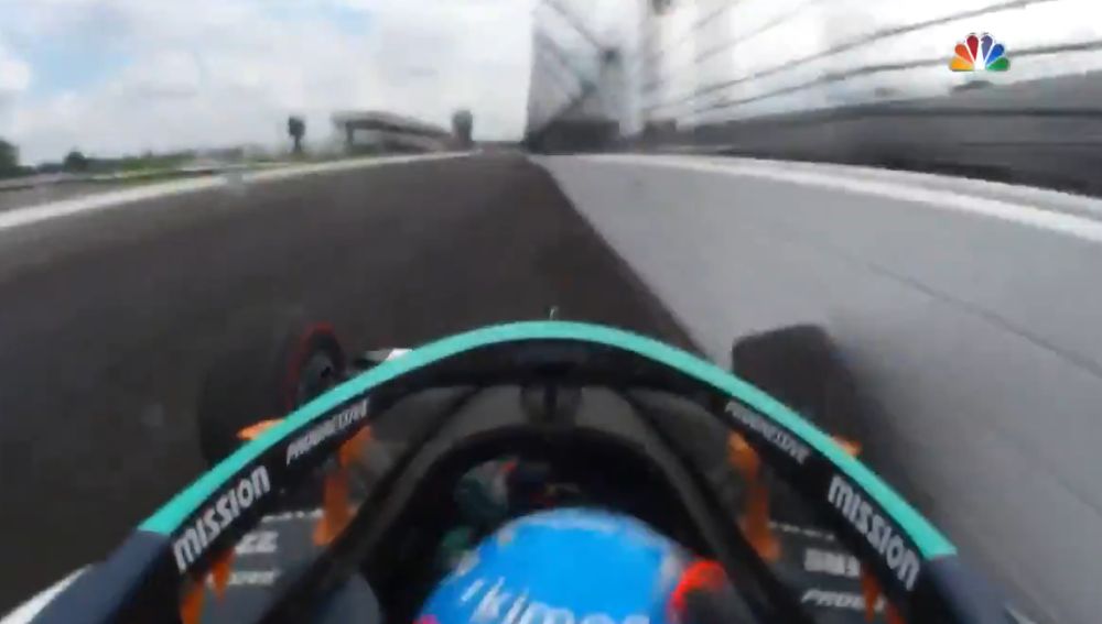  Vídeo: Accidente de Fernando Alonso en los entrenamientos de las 500 Millas de Indianápolis 