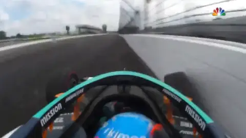 Vídeo: Accidente de Fernando Alonso en los entrenamientos de las 500 Millas de Indianápolis Vídeo: Accidente de Fernando Alonso en los entrenamientos de las 500 Millas de Indianápolis