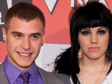 Angy Fernández y Adrián Rodríguez se unen a 'FoQ: el reencuentro' Angy Fernández y Adrián Rodríguez se unen a 'FoQ: el reencuentro'