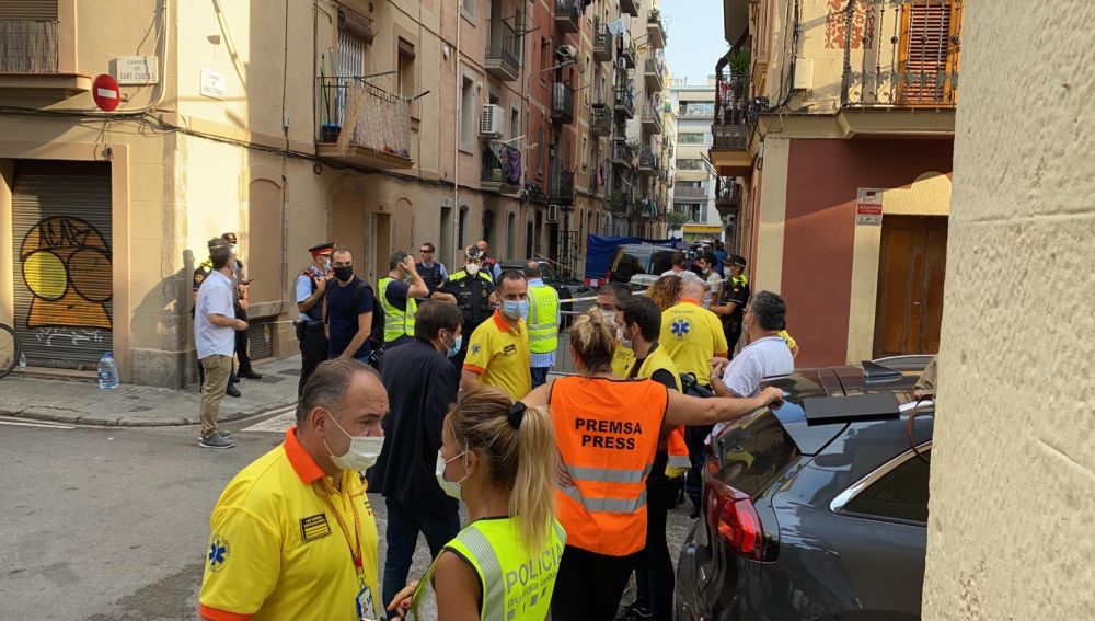 Tres personas mueren en un incendio en la Barceloneta