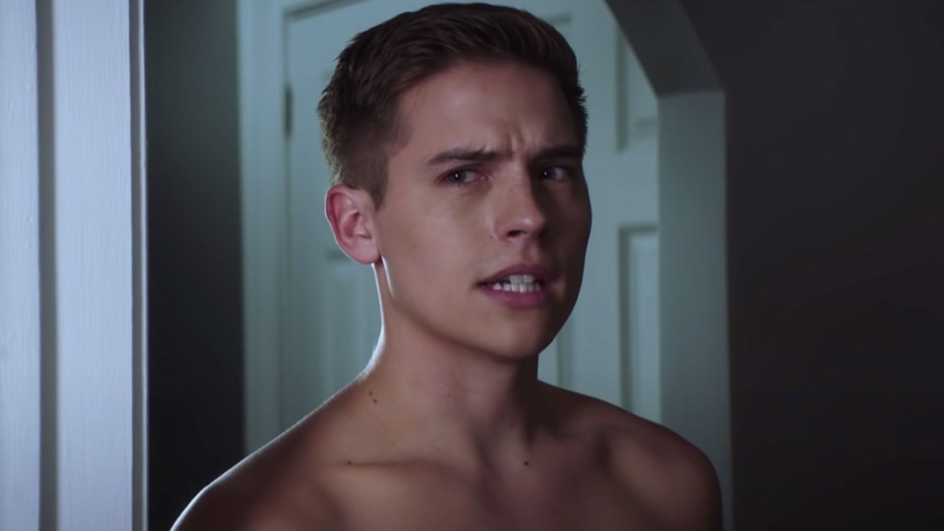 Dylan Sprouse en 'After. En mil pedazos'