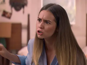 Luisita arde en cólera al enterarse del problema de Amelia en el trabajo Luisita arde en cólera al enterarse del problema de Amelia en el trabajo