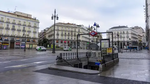 La Puerta del Sol de Madrid La Puerta del Sol de Madrid
