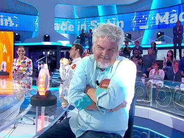 “Tengo atracción a la música de mierda”, Javier Coronas demuestra estar ‘Made in Spain’ y deja sin opciones a Ramón Arangüena en ‘Pasapalabra’ “Tengo atracción a la música de mierda”, Javier Coronas demuestra estar ‘Made in Spain’ y deja sin opciones a Ramón Arangüena en ‘Pasapalabra’
