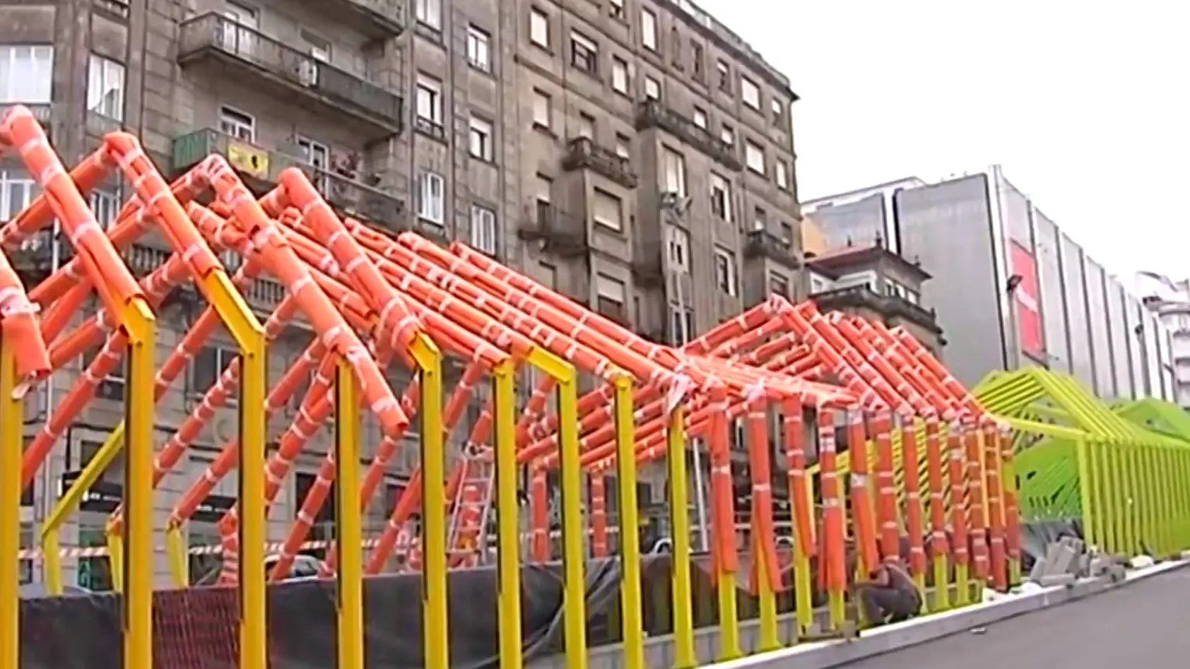 Pol&eacute;mica en Vigo por la construcci&oacute;n de una rampa mec&aacute;nica para subir la cuesta de la Gran V&iacute;a