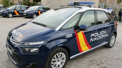 Imagen de archivo de un coche de la Policía Nacional Imagen de archivo de un coche de la Policía Nacional