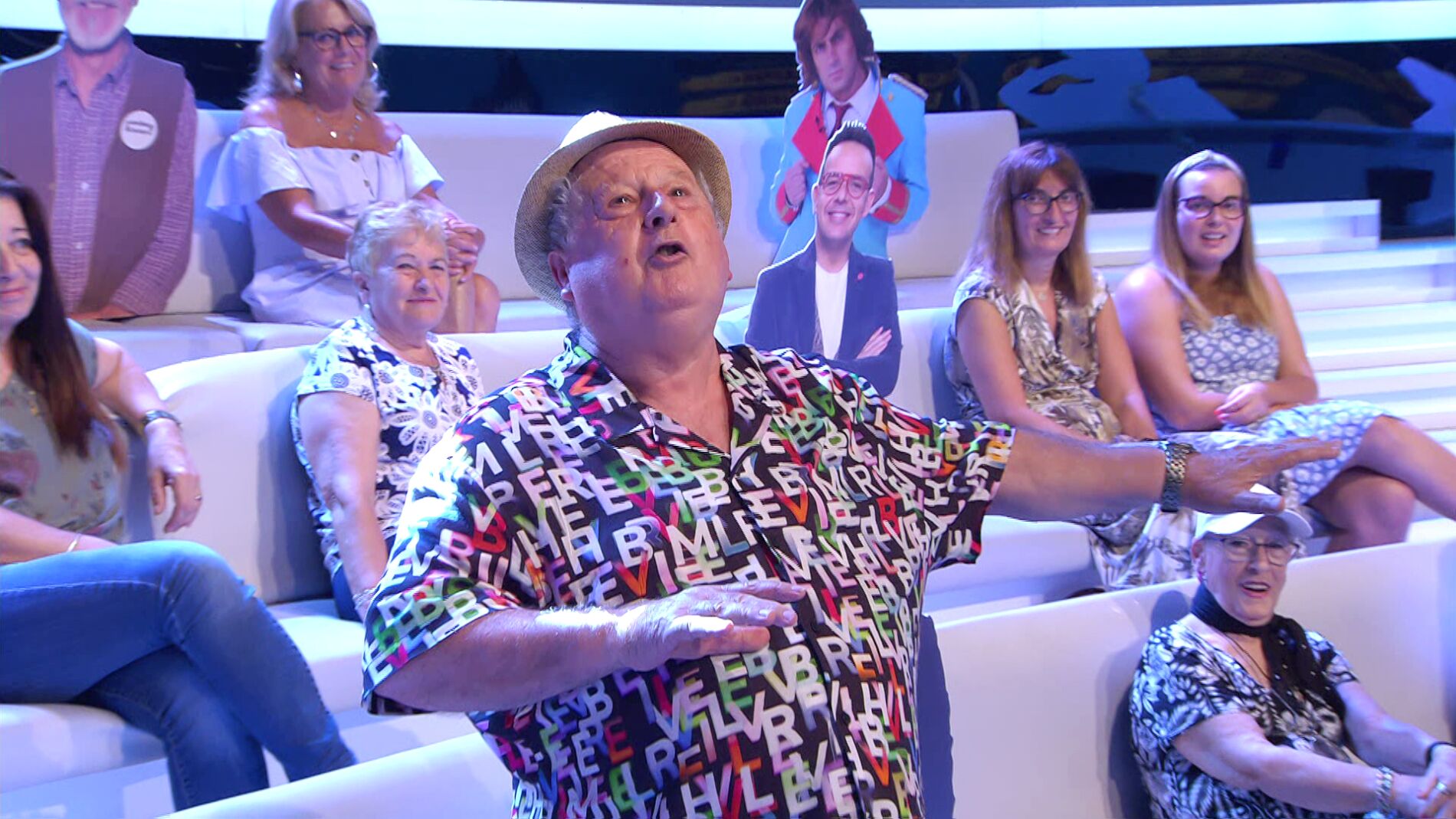 El sorprendente parecido razonable del señor del Tirol de ‘¡Ahora caigo!’ con un famoso director de cineEl sorprendente parecido razonable del señor del Tirol de ‘¡Ahora caigo!’ con un famoso director de cine