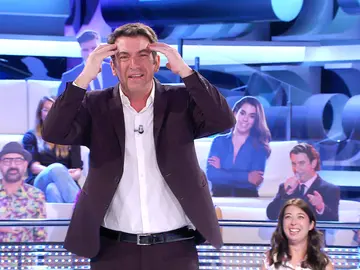 “¡Me he vuelto loco!”: El gran susto de Arturo Valls por una presencia inesperada en ‘¡Ahora caigo!’ “¡Me he vuelto loco!”: El gran susto de Arturo Valls por una presencia inesperada en ‘¡Ahora caigo!’