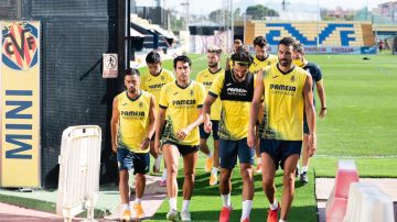 Los jugadores del Villarreal tras un entrenamiento